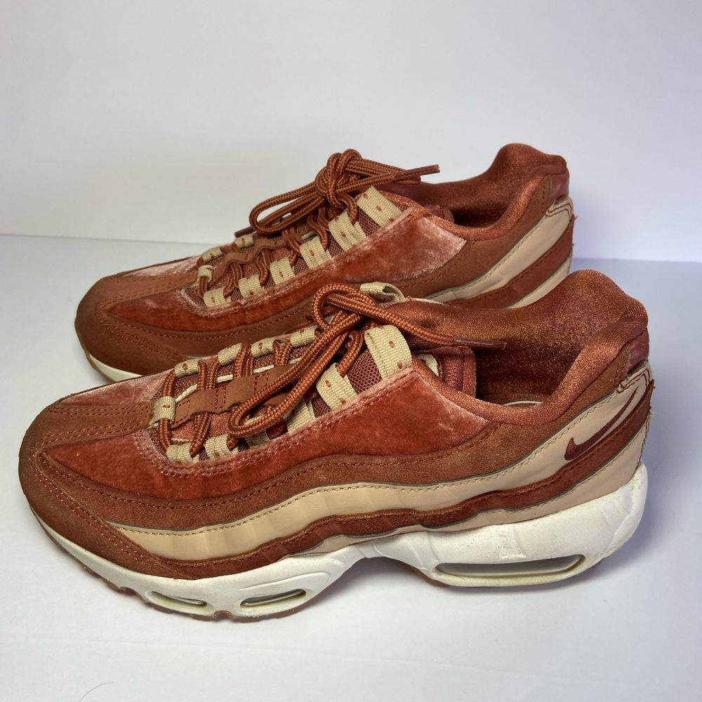 Nike Women’s Air Max 97 LX Dusty Peach Suede Velvet Sneakers Shoes Size 5.5
